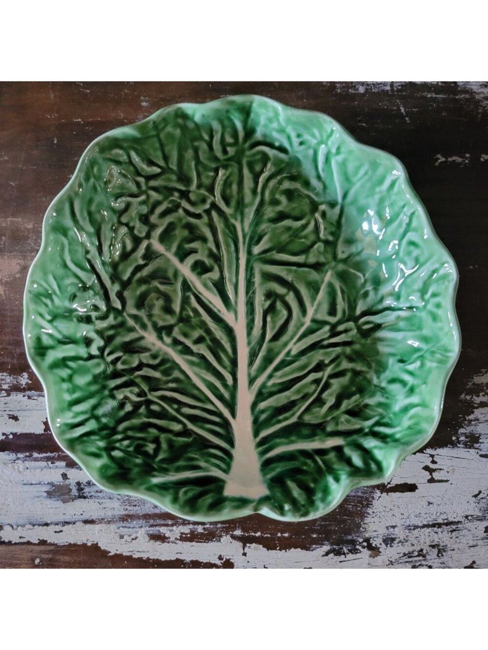Olfaire Caldas Portugal Cabbage Serving Bowl Green Majolica Leaf Bowl 8.625" *Cr